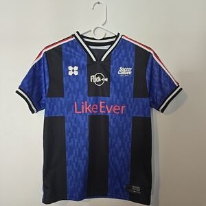 Zara Boys Size 13-14 Soccer Jersey Black and Blue Graphic Short Sleeve EUC